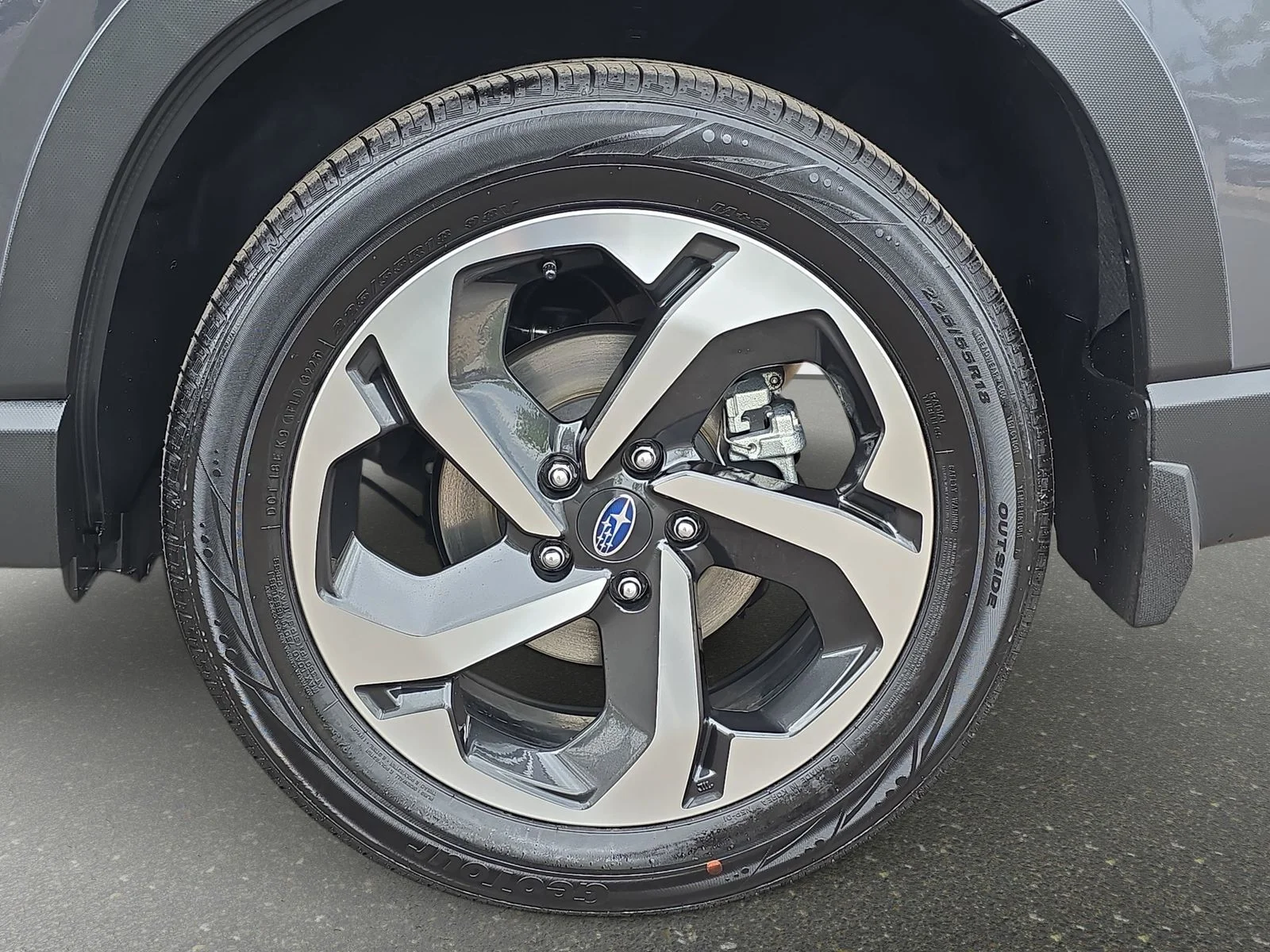Used 2023 Gray Metallic Subaru Touring image 33