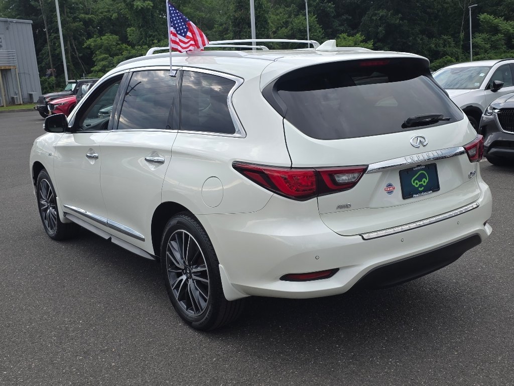 Used 2020 Majestic White INFINITI Signature Edition image 13