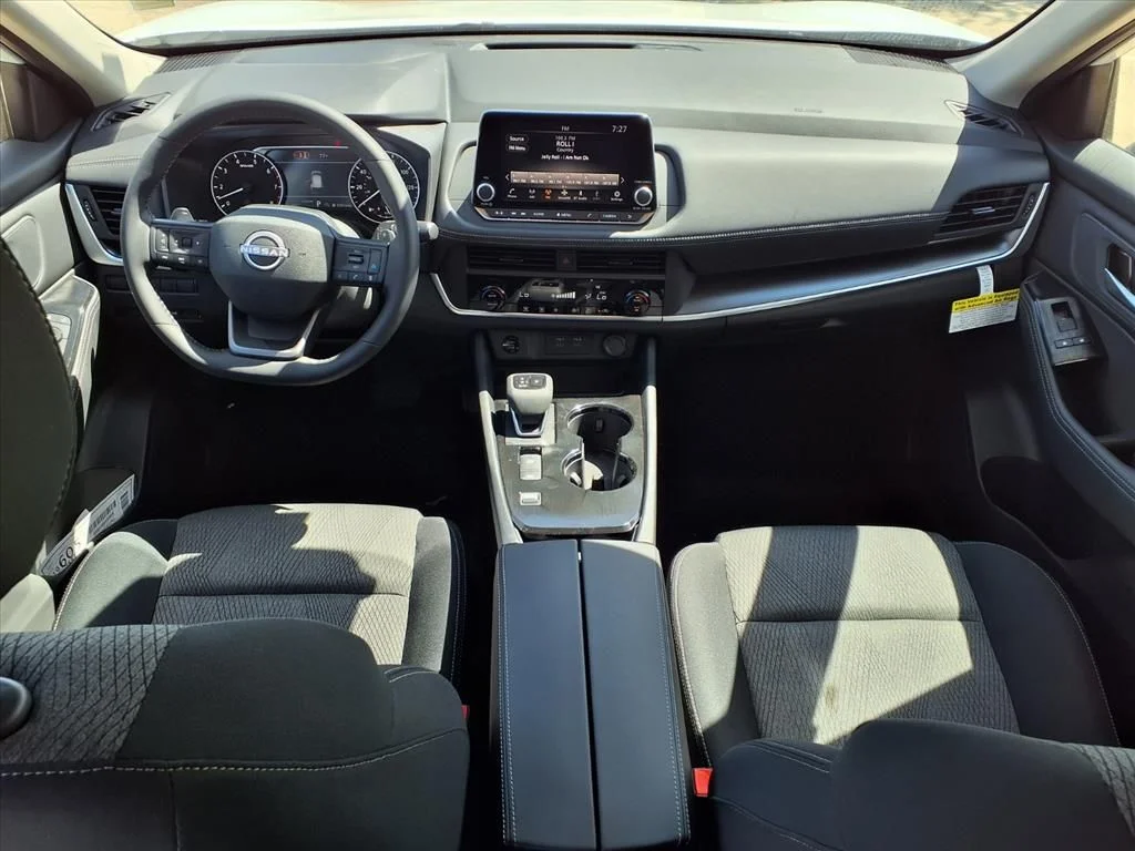 New 2026 Everest White Pearl TriCoat Nissan SV image 9