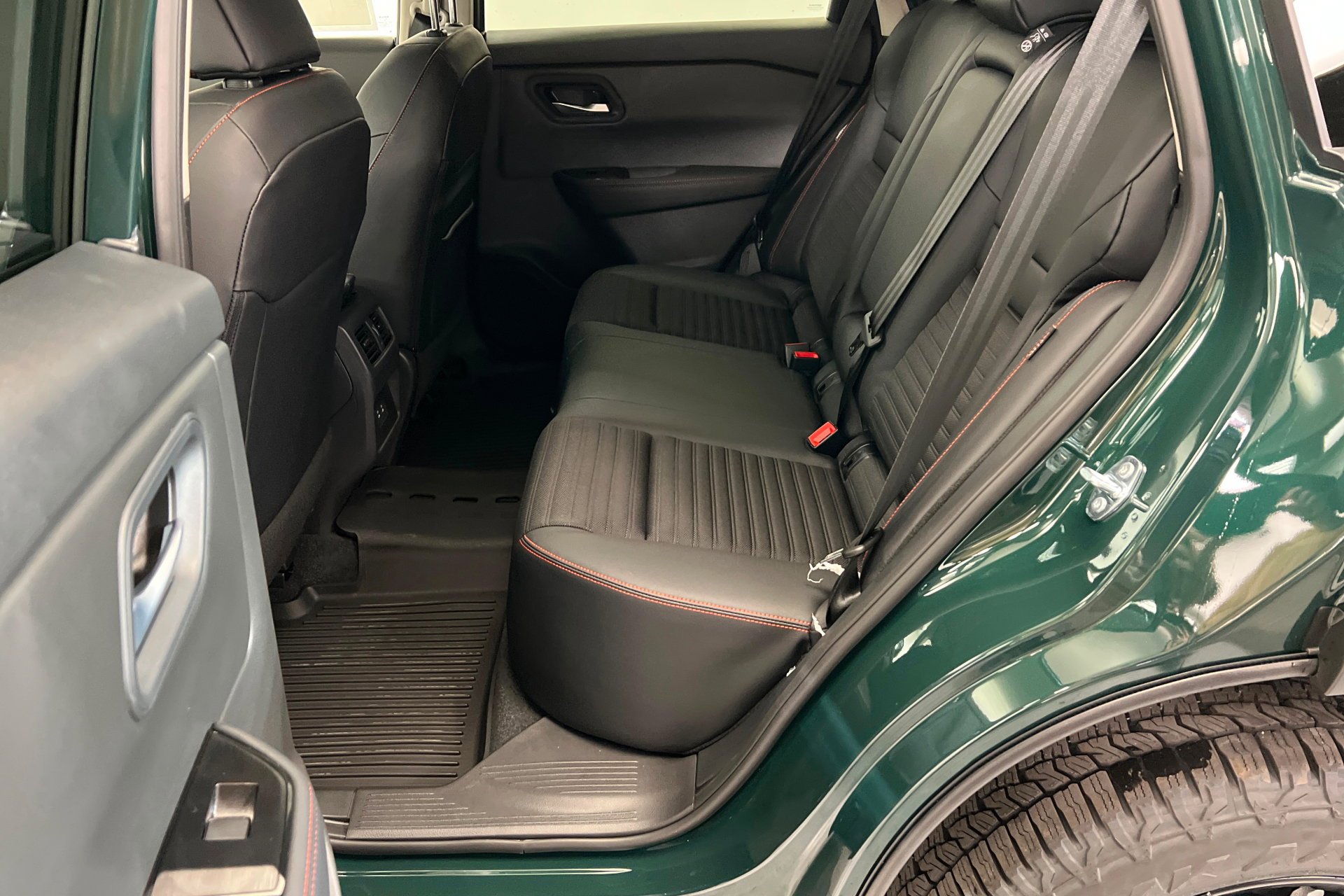 New 2026 Obsidian Green Pearl Nissan Rock Creek® image 22