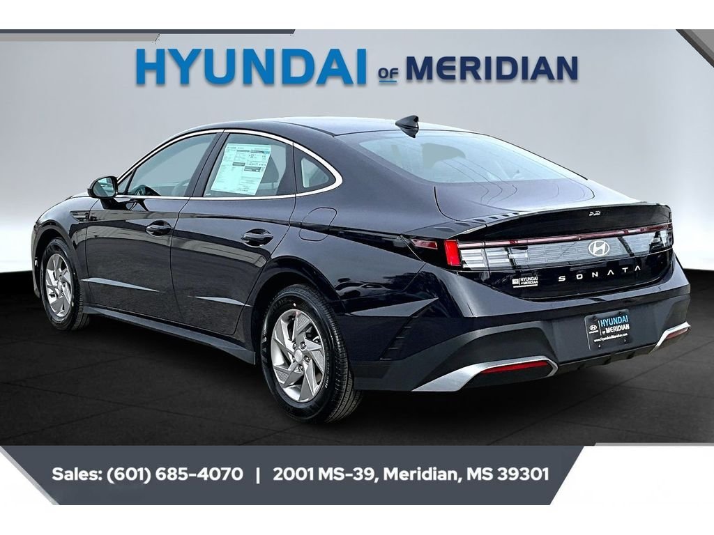 Certified Used 2026 CARBON BLUE Hyundai SE image 3