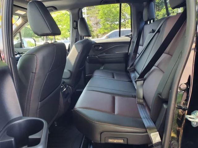 Used 2022  Honda Black Edition image 9