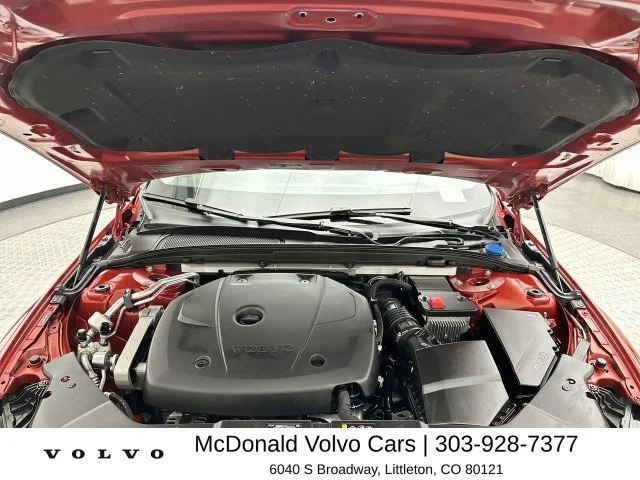 Used 2019 Red Volvo T6 Inscription image 26