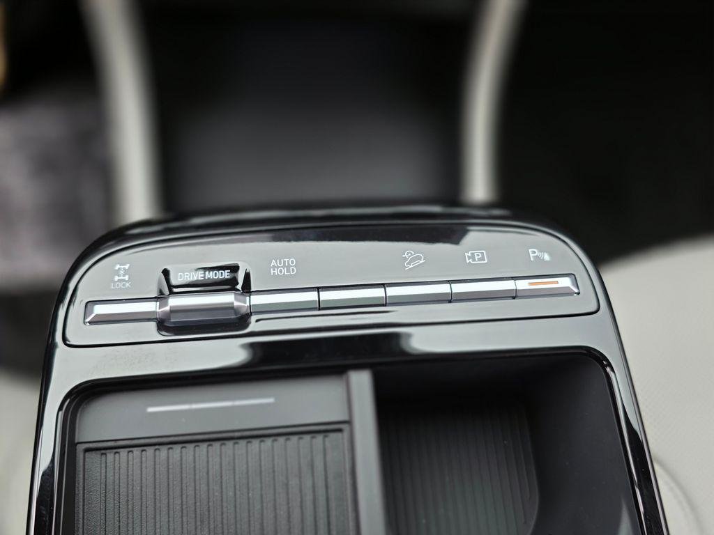 New 2026 Silver Hyundai Limited image 35