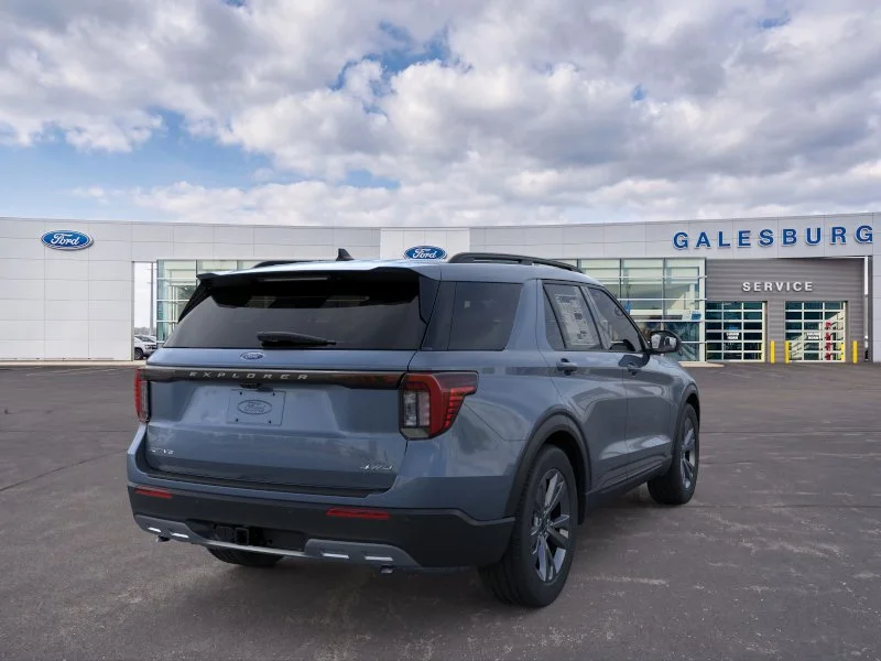 New 2026 Vapor Blue Metallic Ford Active image 31
