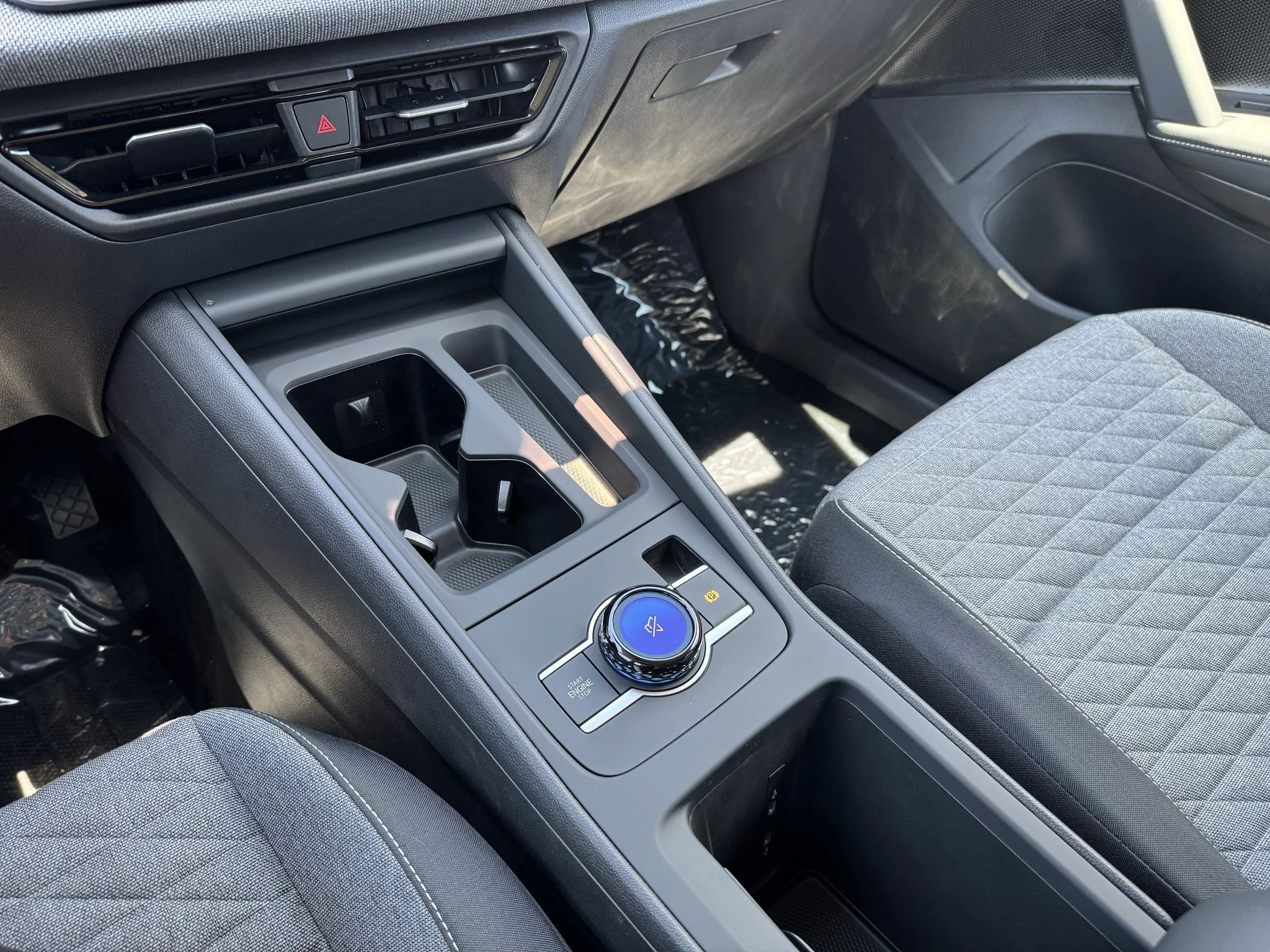 New 2026 Platinum Gray Metallic Volkswagen S image 25