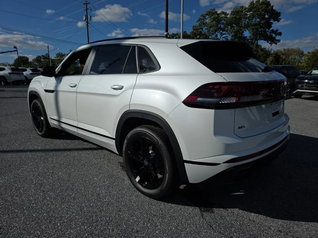 2026 Volkswagen Atlas Cross Sport SEL R-LINE - Photo 8