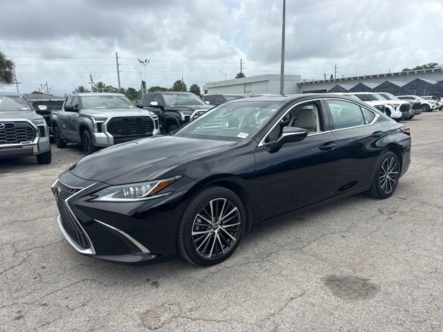 Used 2024 Black Lexus 350 image 7