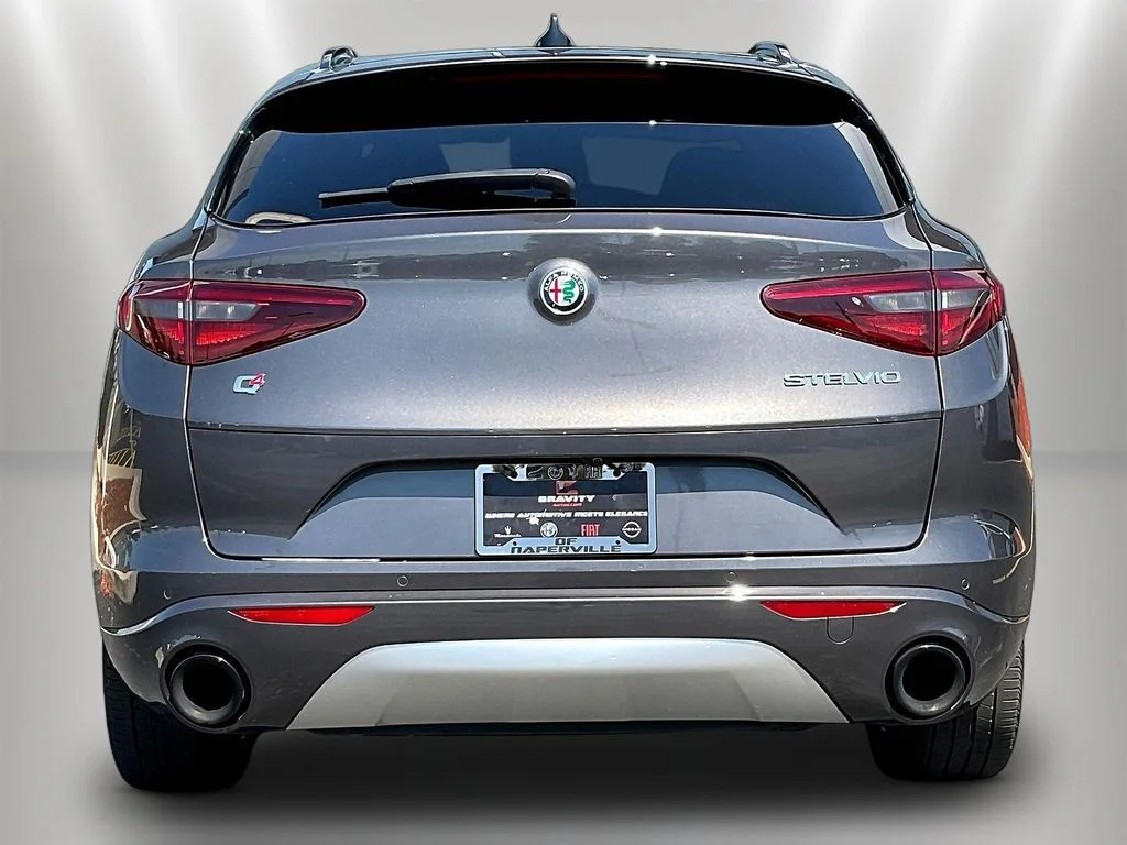 Used 2023 Gray Metallic Alfa Romeo Ti image 5