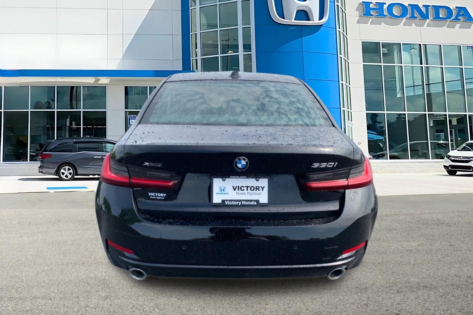 Used 2025 Black BMW 330i xDrive image 4