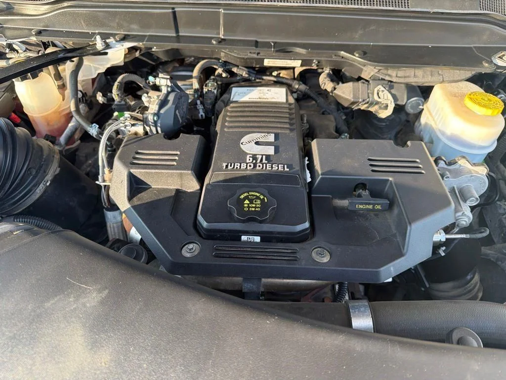 Used 2022 White Ram Big Horn image 8