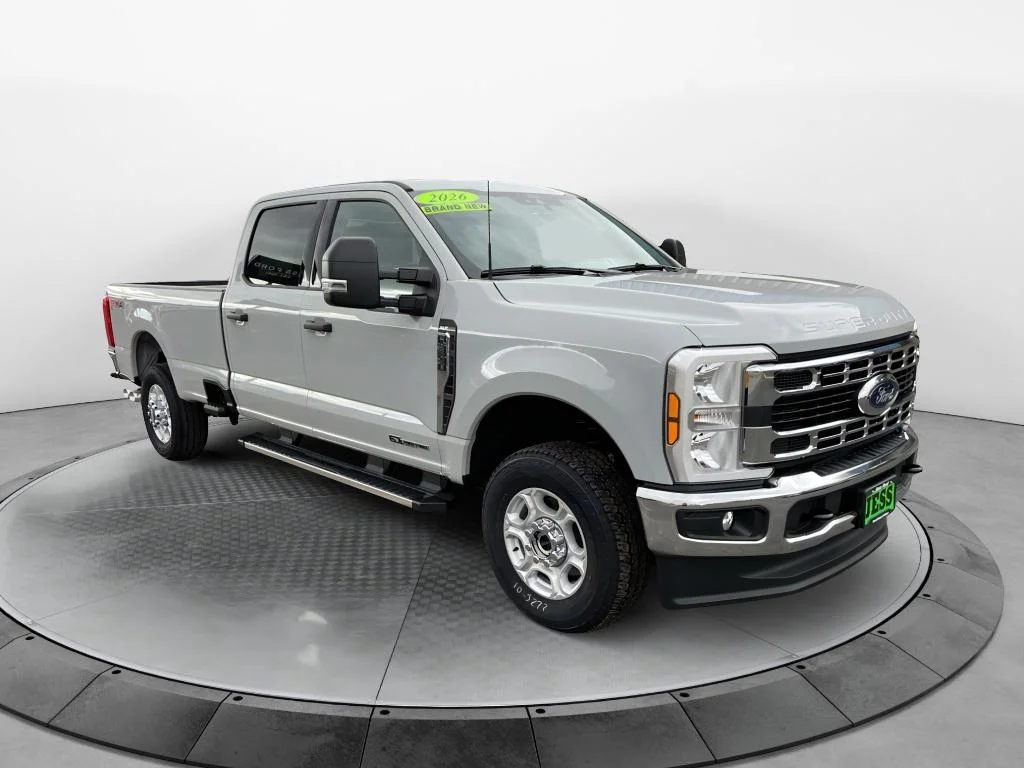 New 2026 Avalanche Ford F-350® XLT image 8