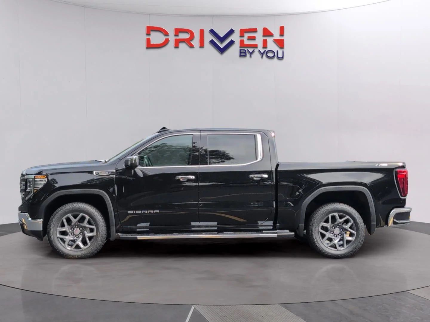 New 2026 Onyx Black GMC SLT image 2