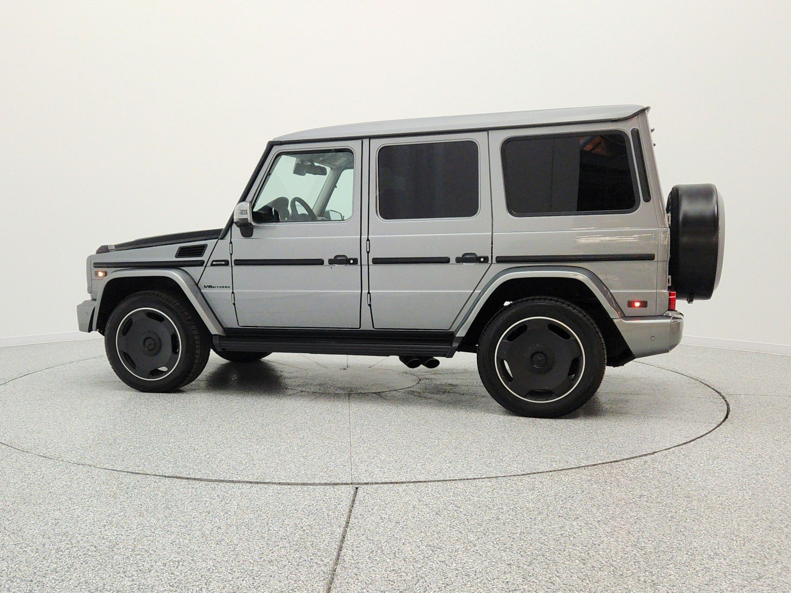 Used 2016 Palladium Silver Metallic Mercedes-Benz 4MATIC® 4dr G 550 image 8