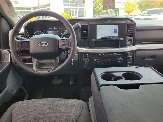 Used 2025 Gray Ford XLT 4x4  Crew Cab 6.75 ft. box 160 in. WB SRW image 10