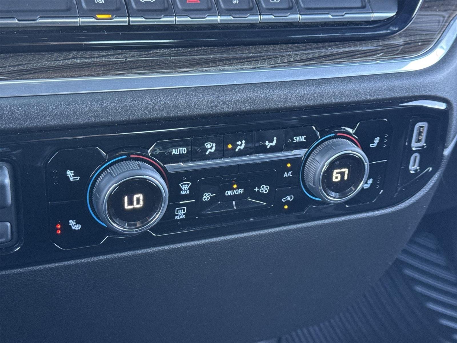 2025 Chevrolet Silverado 2500HD LT - Photo 36