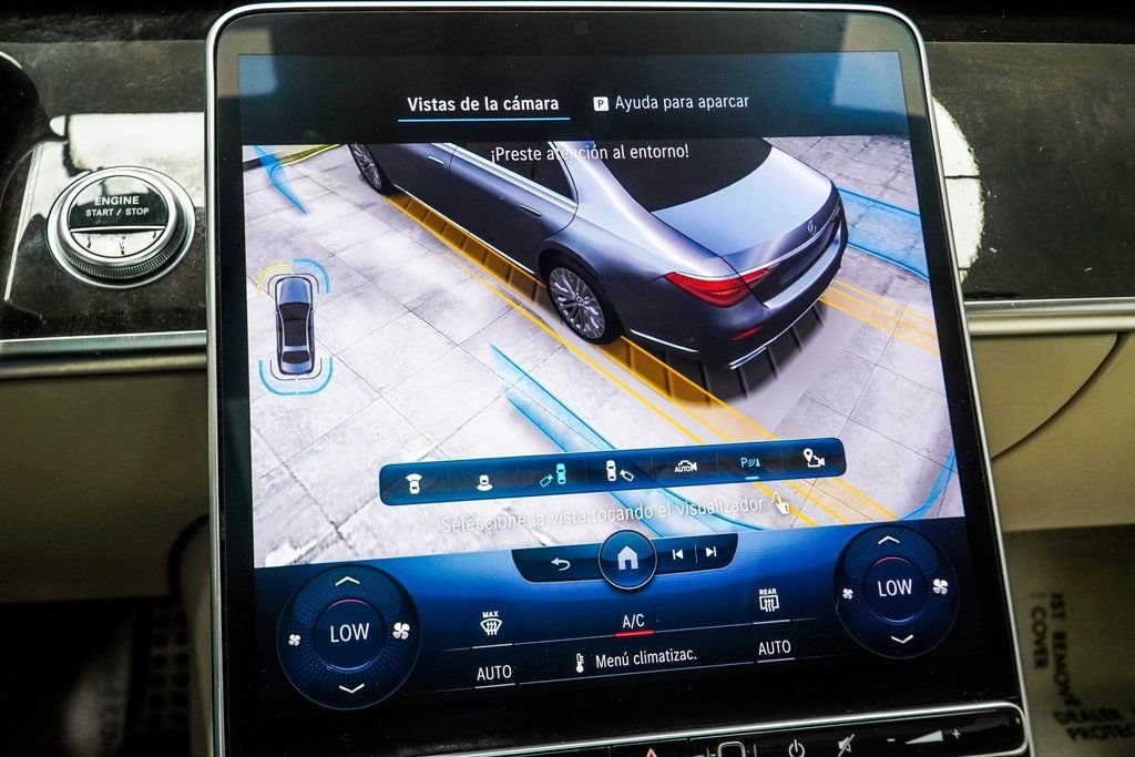Used 2023 Gray Mercedes-Benz S 580 image 28