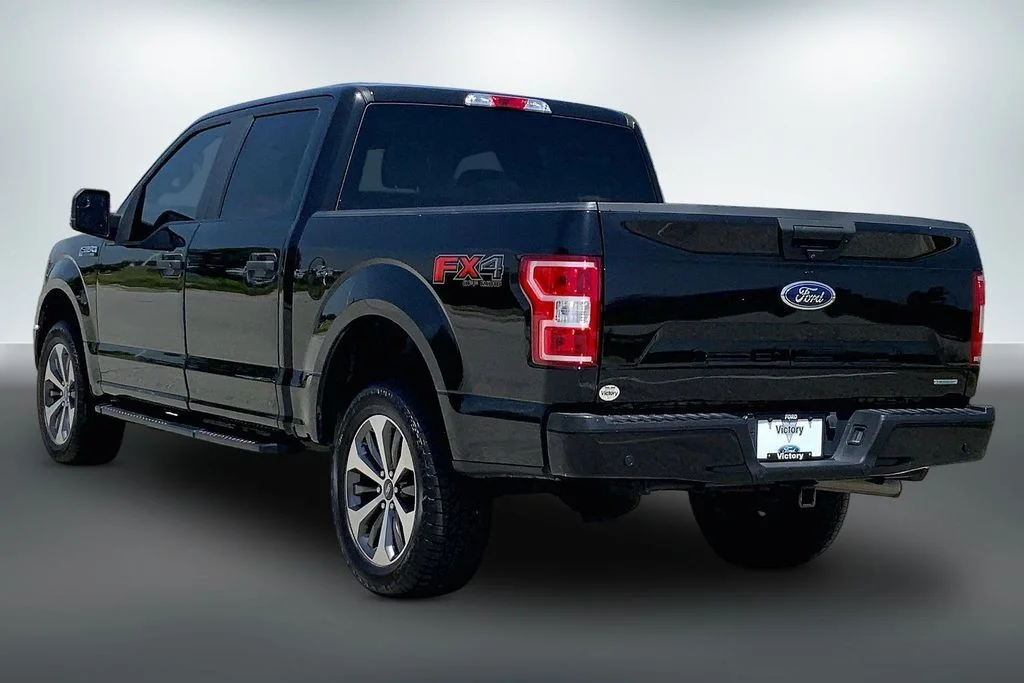 Used 2019 Black Ford XL image 11