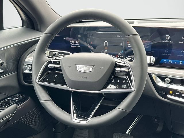 2025 Cadillac LYRIQ Luxury 1