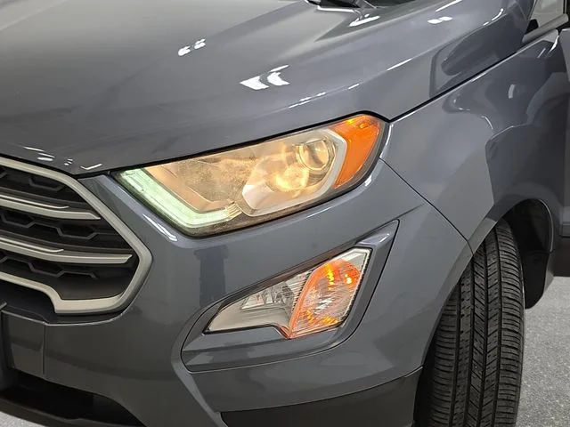 Used 2018 Smoke Metallic Ford SE image 31