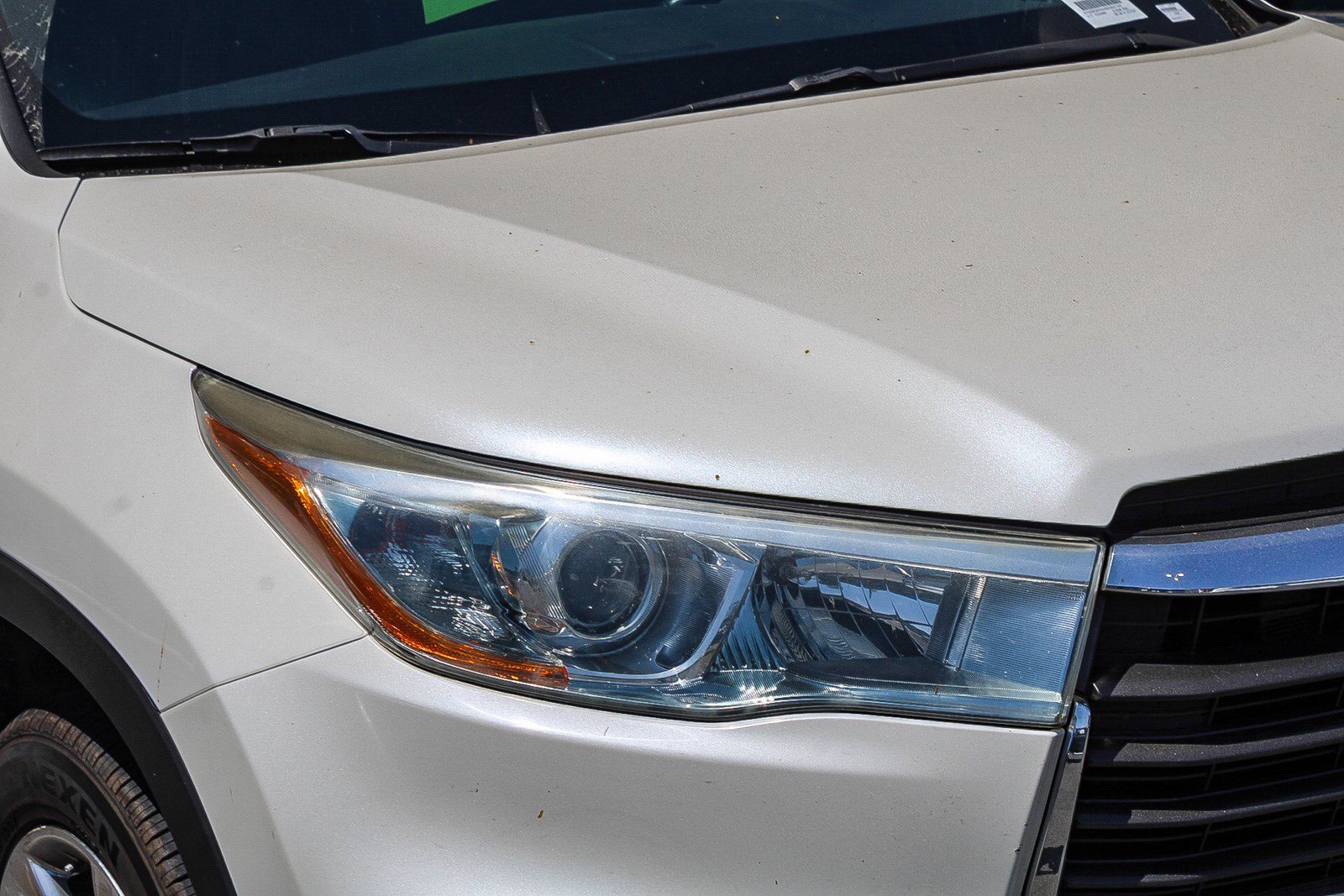 Used 2014 Blizzard Pearl Toyota Limited Platinum image 4