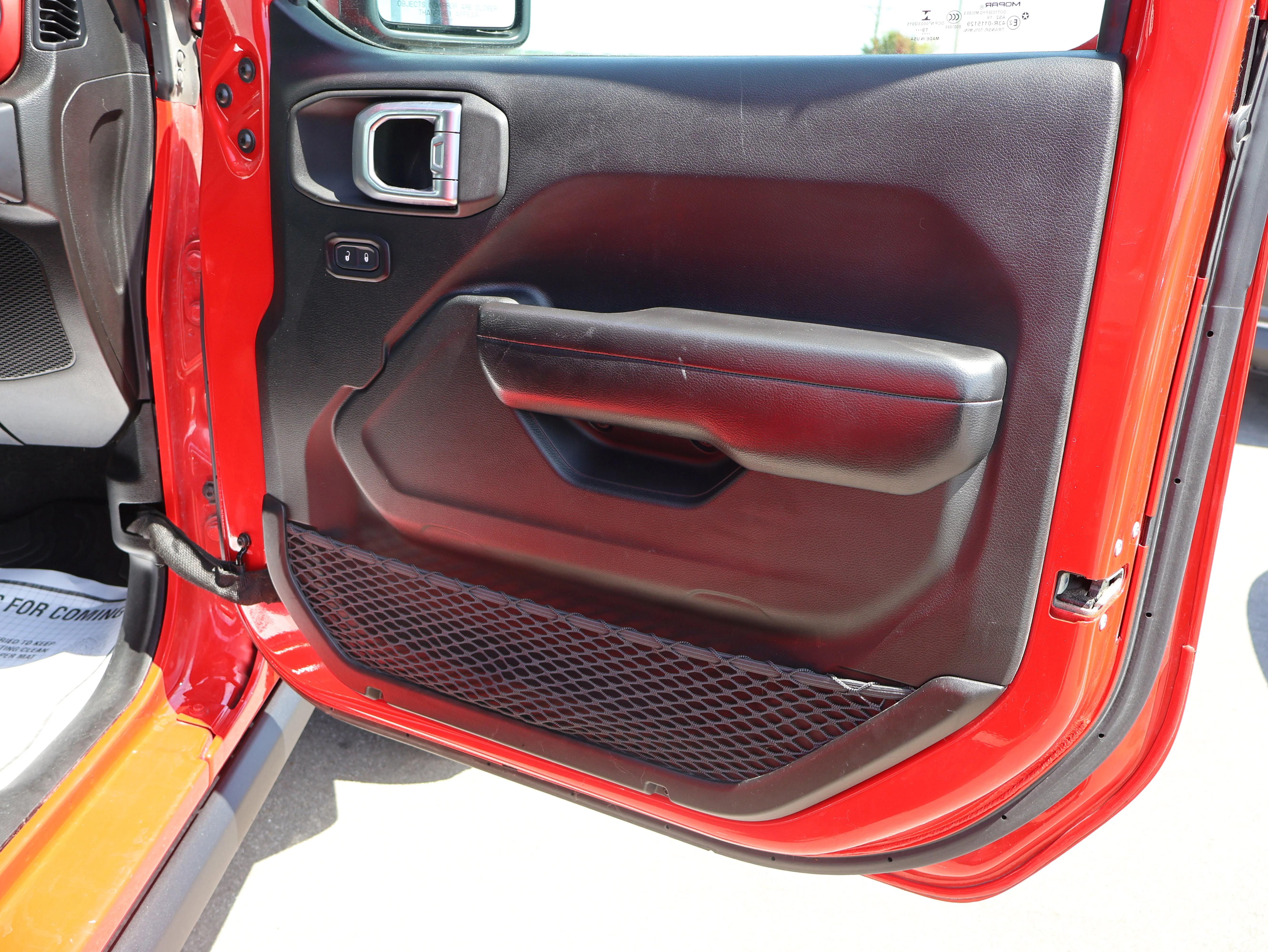 Used 2020 Firecracker Red Clearcoat Jeep Rubicon image 10