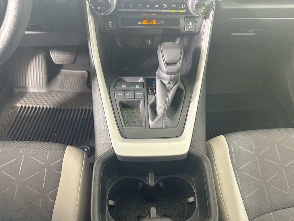 Used 2024 White Toyota XLE image 15
