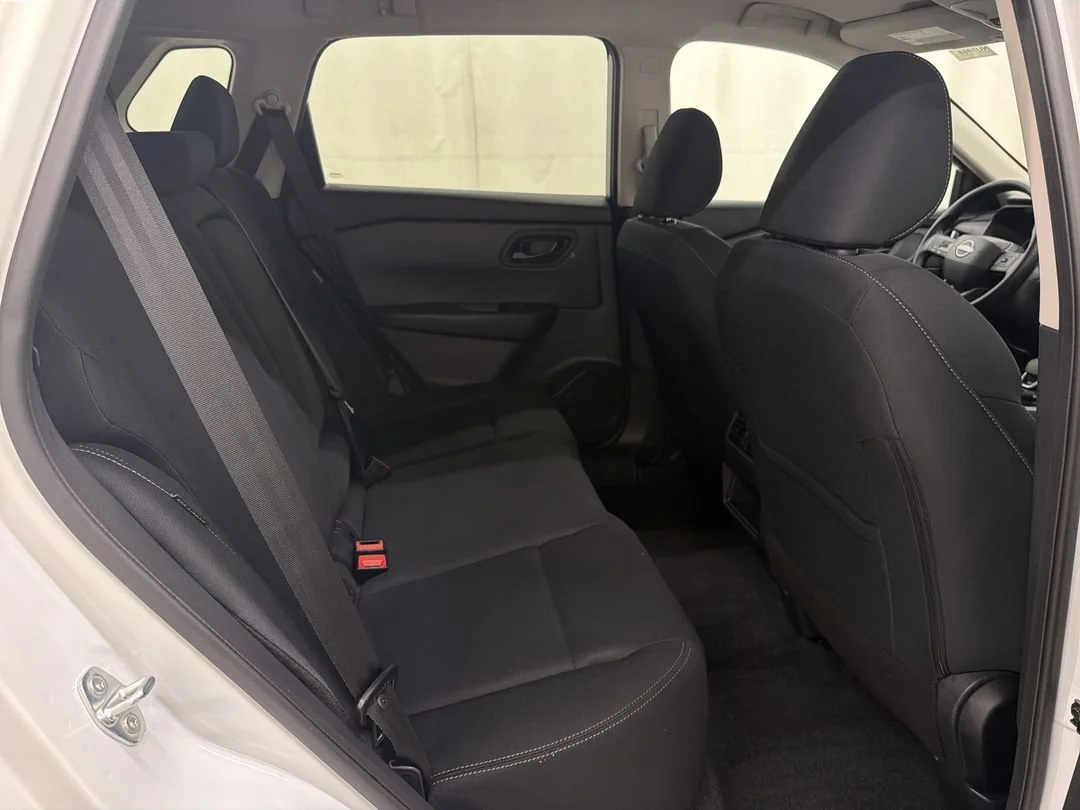 Certified Used 2026 Glacier White Nissan S image 19
