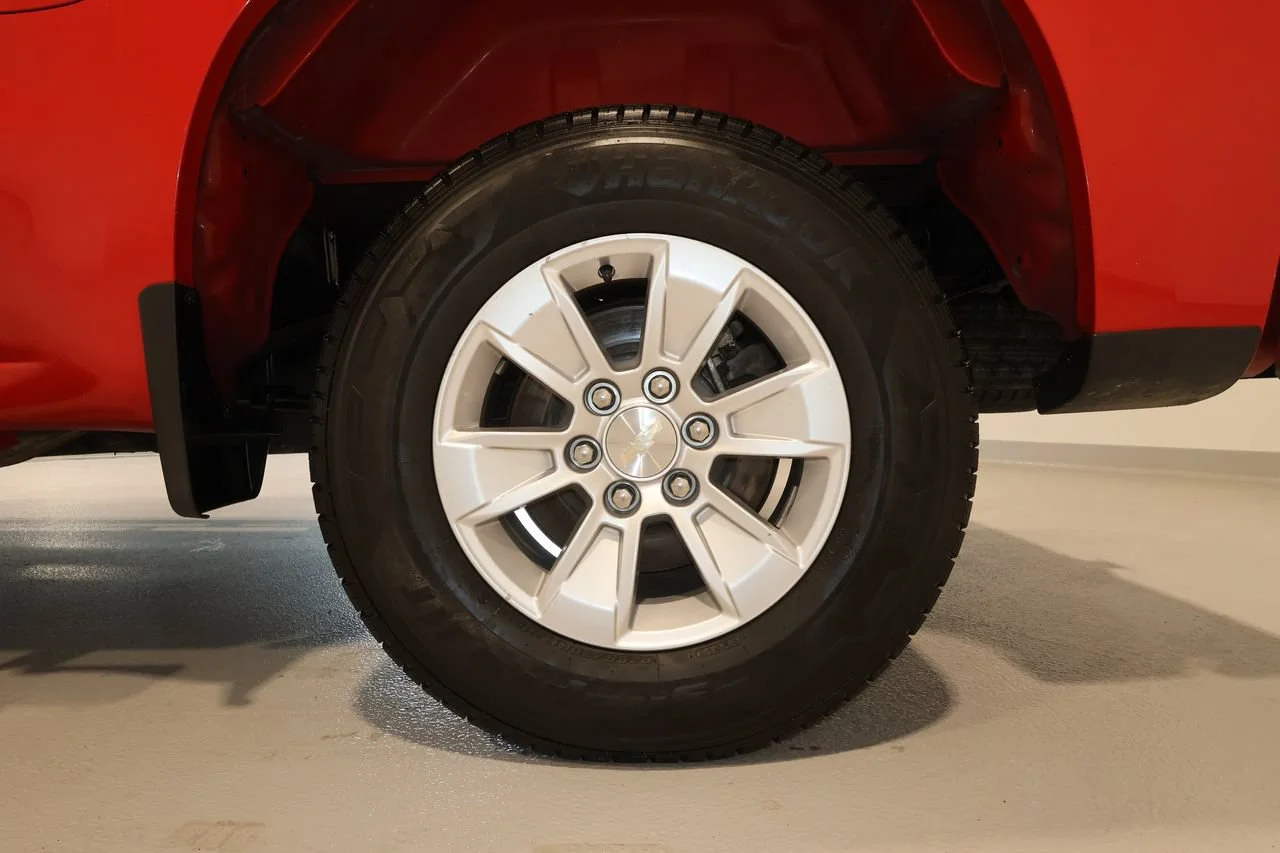 Used 2019 RED HOT Chevrolet LT image 20