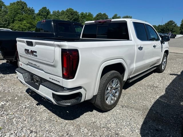 Used 2024 White Frost Tri-Coat GMC Denali image 5