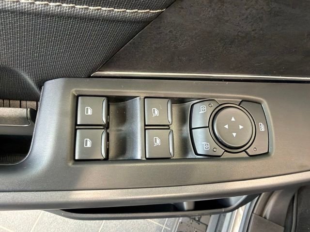 New 2026 Carbonized Gray Metallic Ford XLT image 22