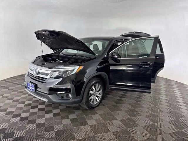 Used 2021 Black Honda EX-L image 10
