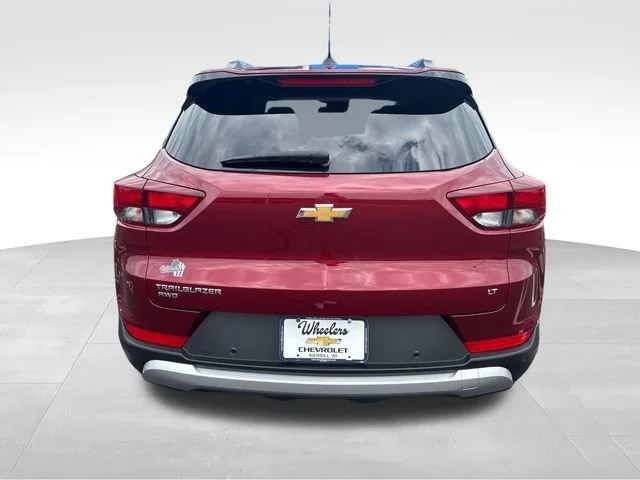 Used 2024 Crimson Metallic Chevrolet LT image 4