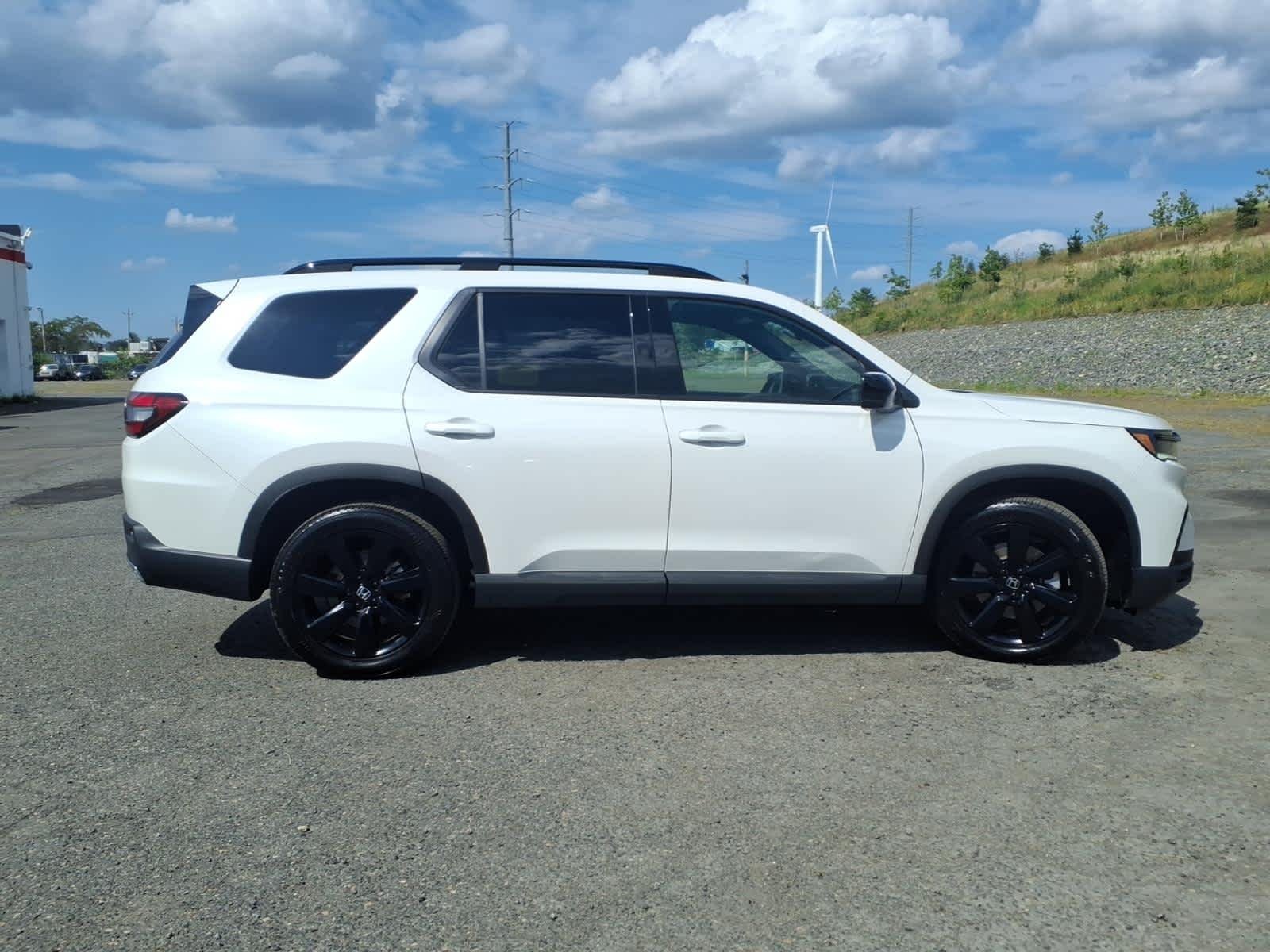 2025 Honda Pilot Black Edition - Photo 8