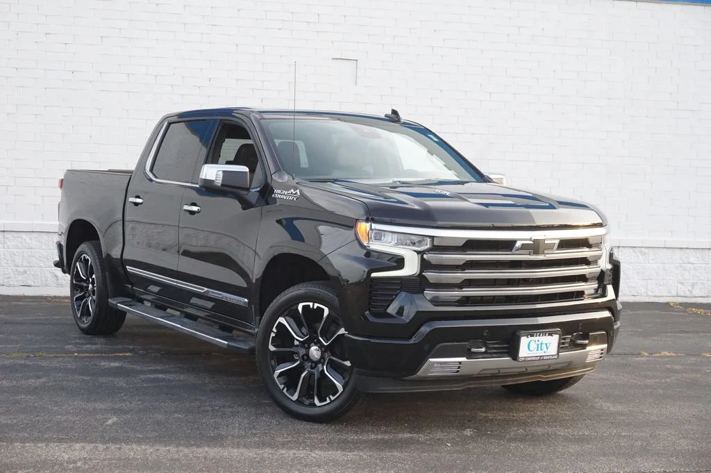 New 2026 Black Chevrolet High Country image 2