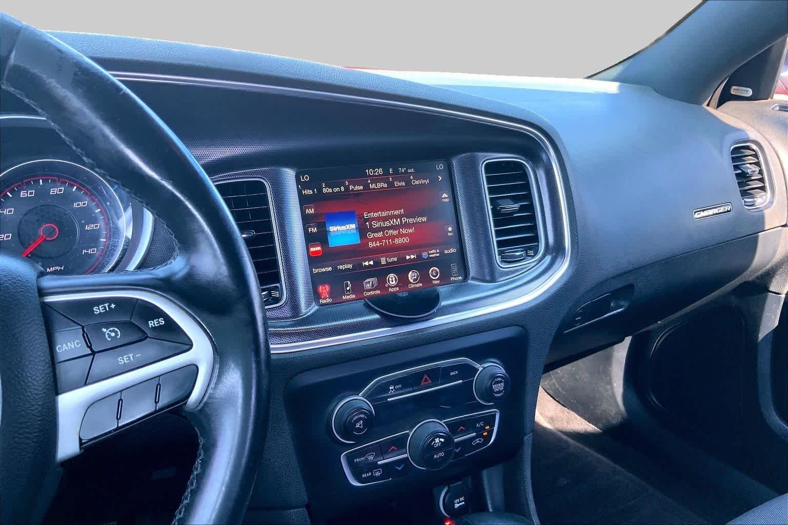 Pre-Owned 2015 Dodge Charger SXT