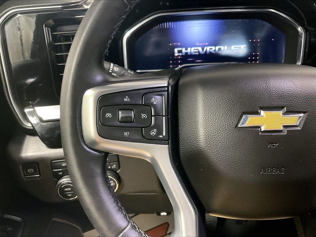 Used 2023 Black Chevrolet LT image 22