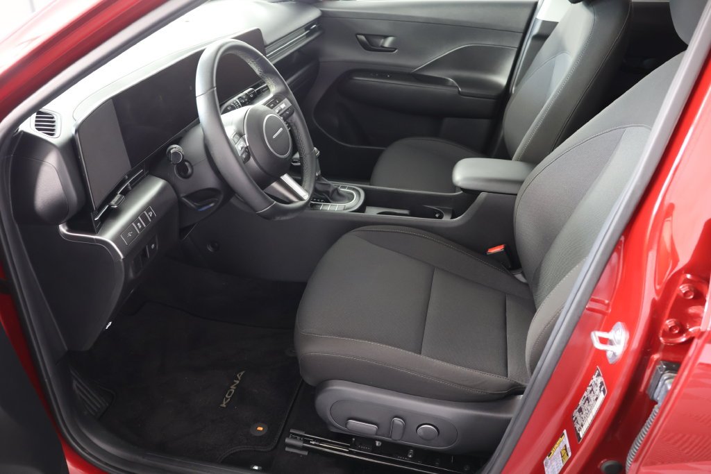 Used 2024 Red Hyundai SEL image 17