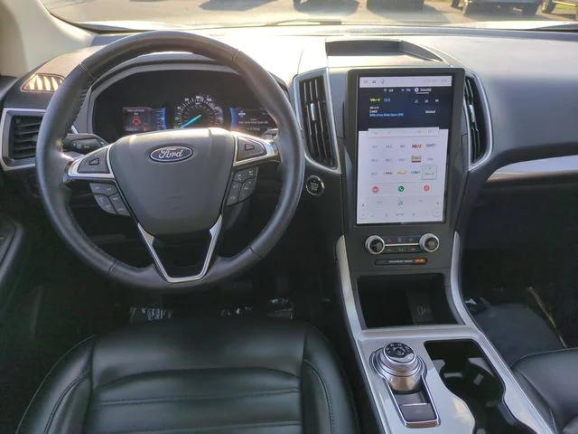 Used 2024 White Ford SEL image 28