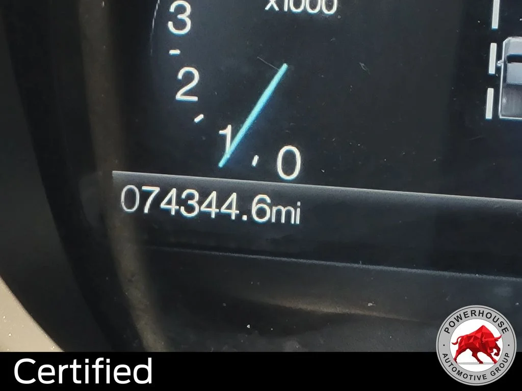 Used 2021 White Ford Lariat image 35