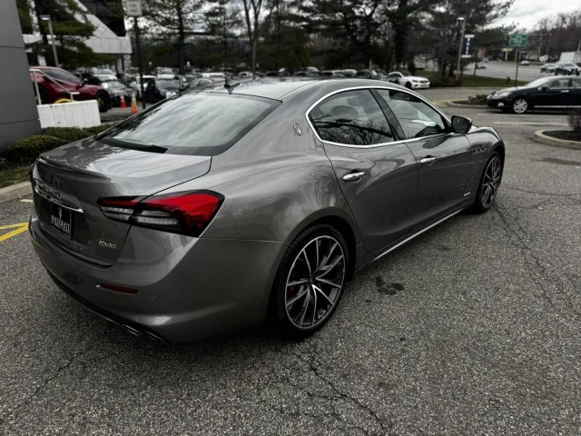 2021 Maserati Ghibli S GranLusso - Photo 8