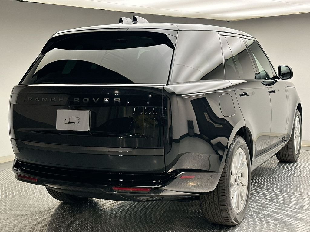 New 2026 Santorini Black Land Rover SE image 11