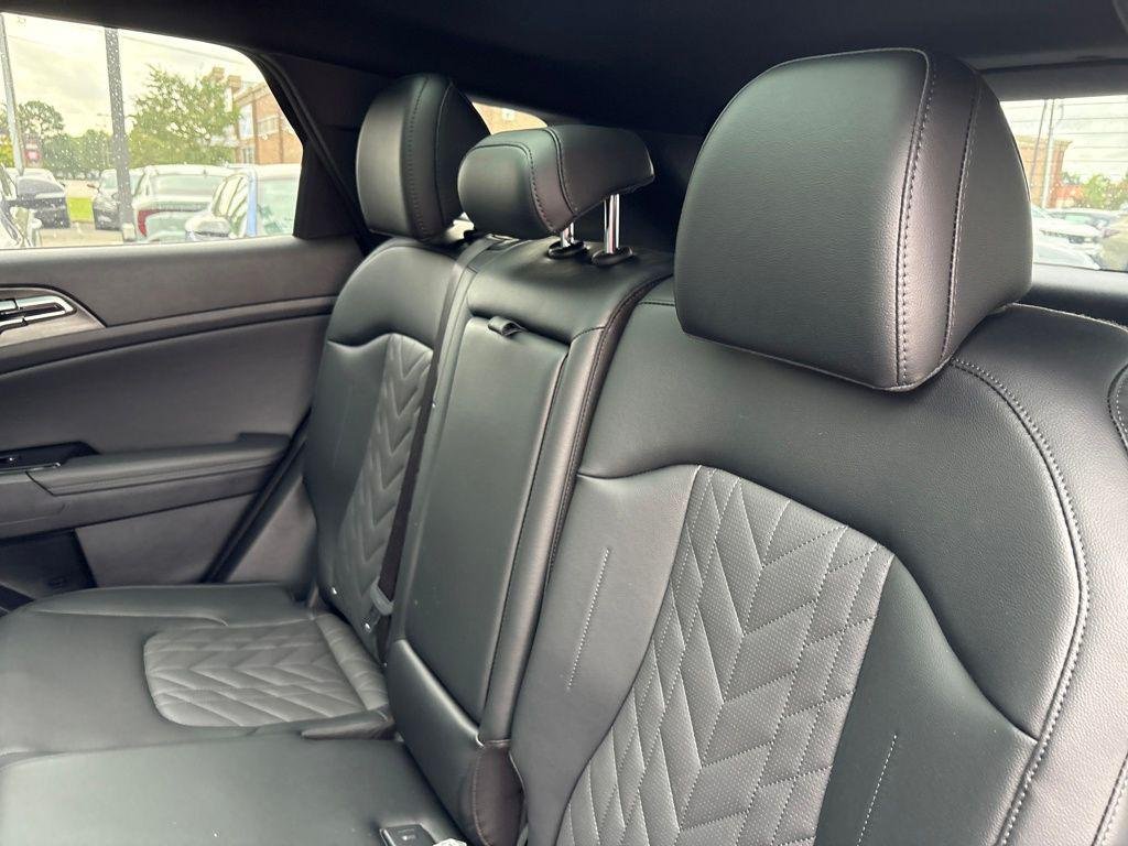 2025 Kia Sportage X-Pro - Photo 28