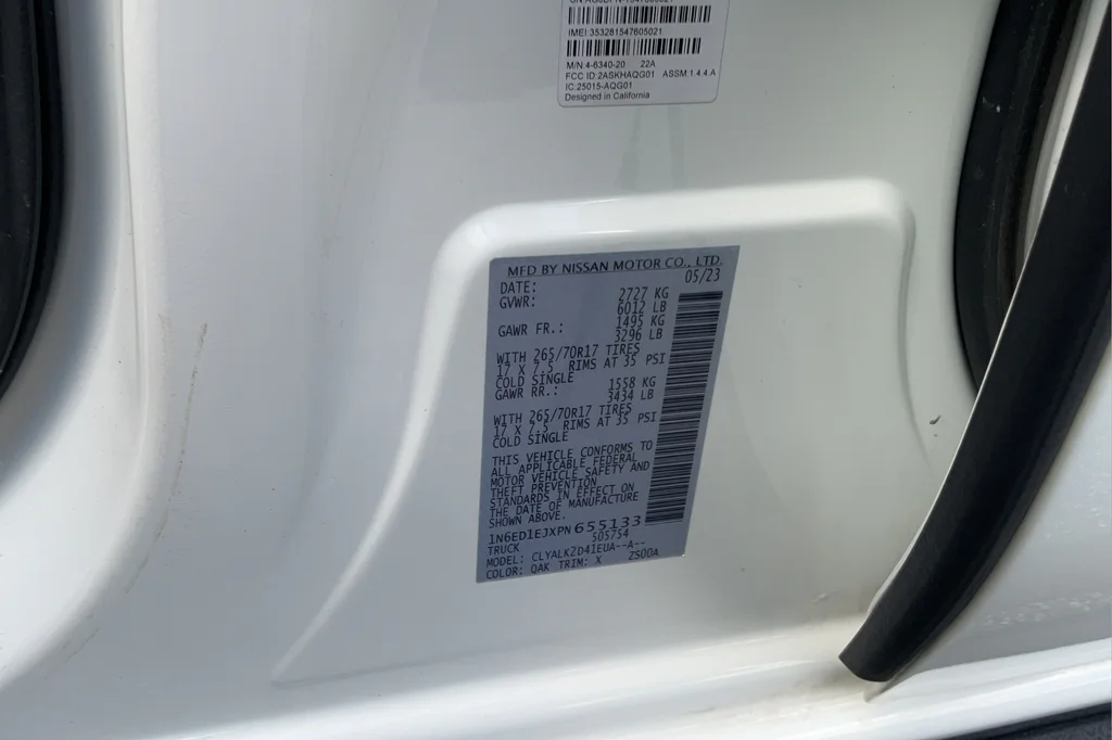 Used 2023 White Nissan PRO-X image 26
