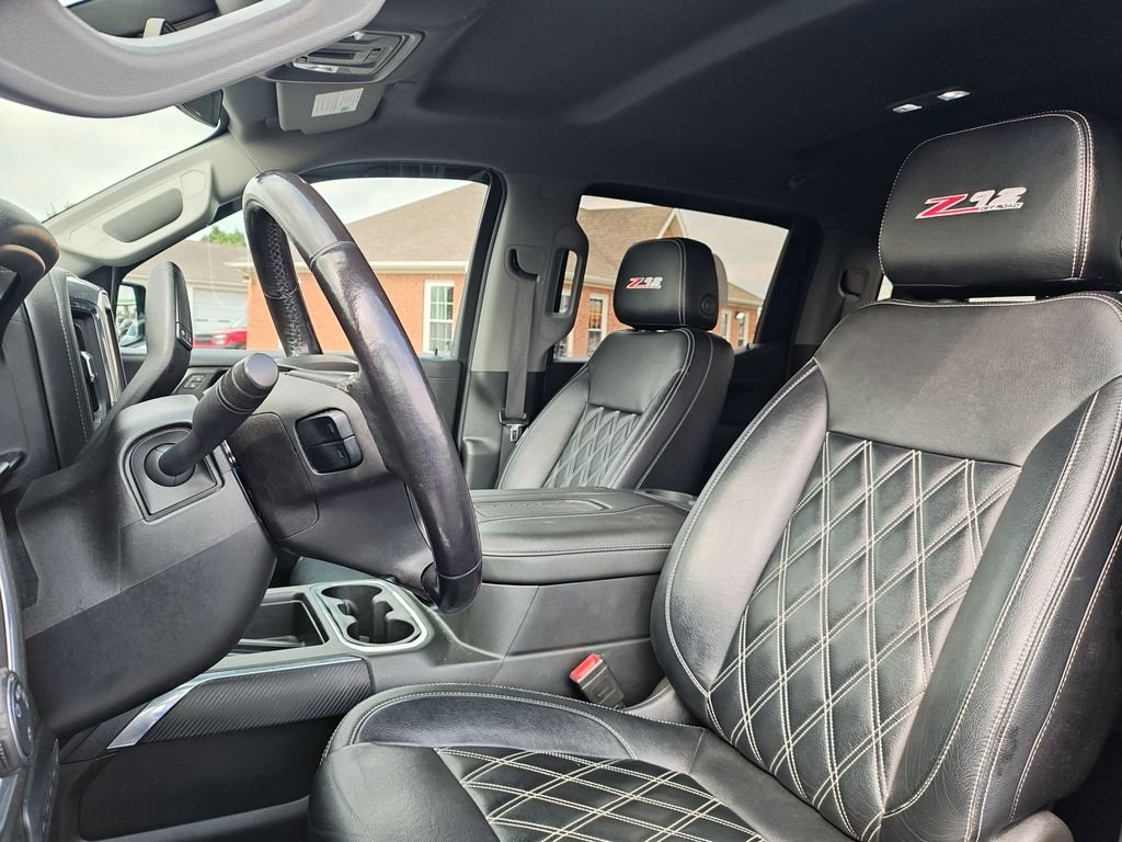 Used 2020 Gray Chevrolet RST image 23