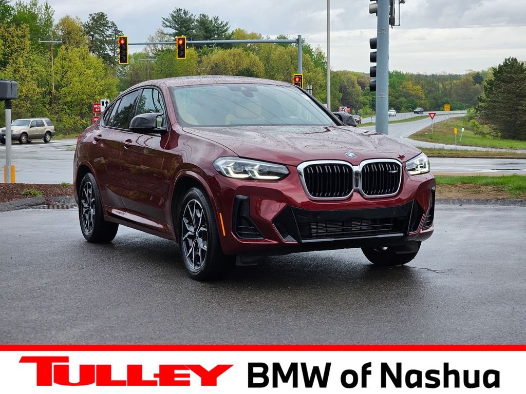 2025 BMW X4 M40i's photo
