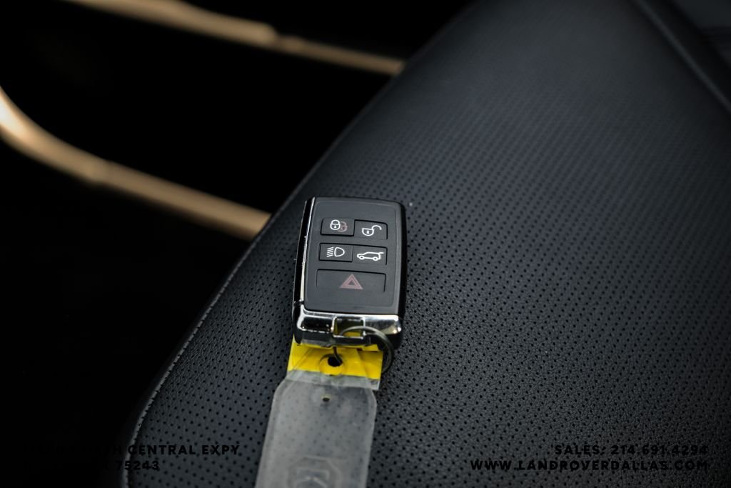 Used 2025 Black Land Rover S image 48