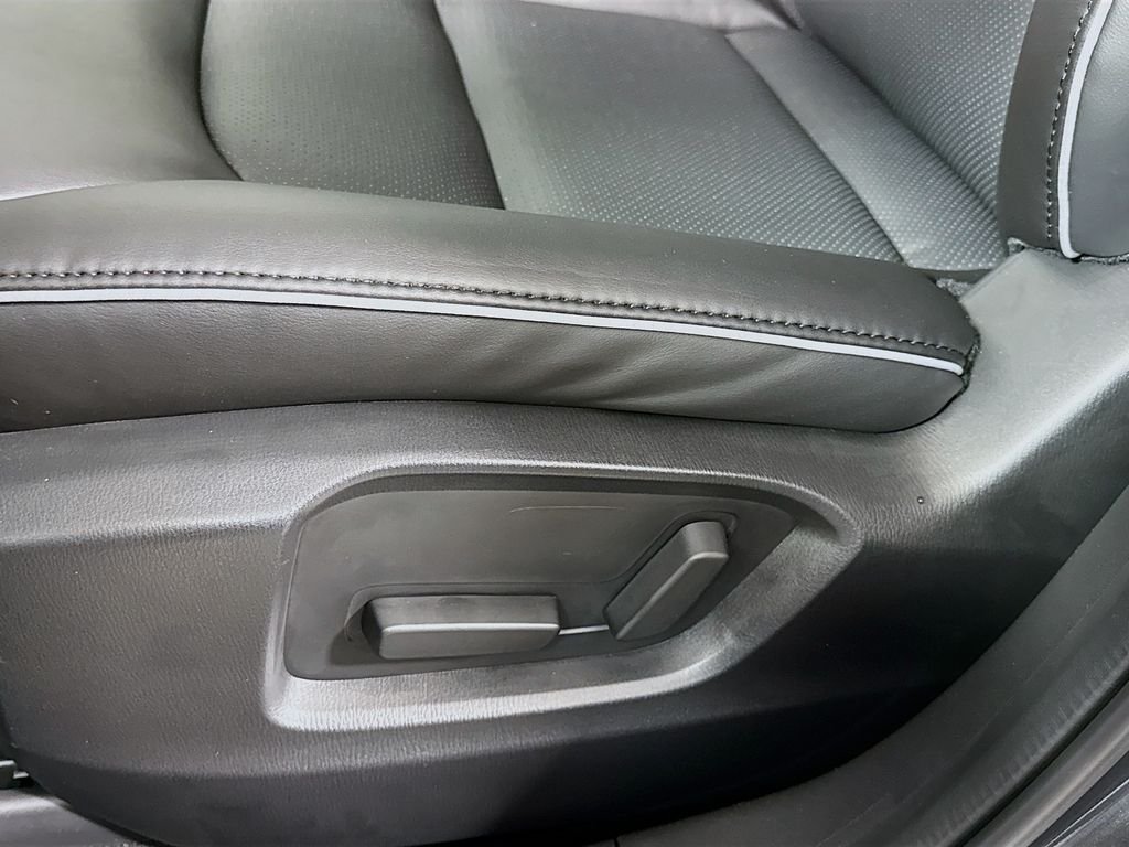 2025 Mazda CX-5 S Select Package - Photo 19