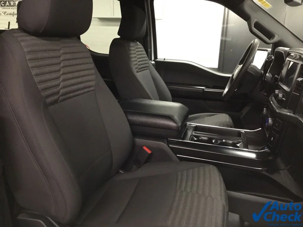 Used 2023 White Ford XL image 33