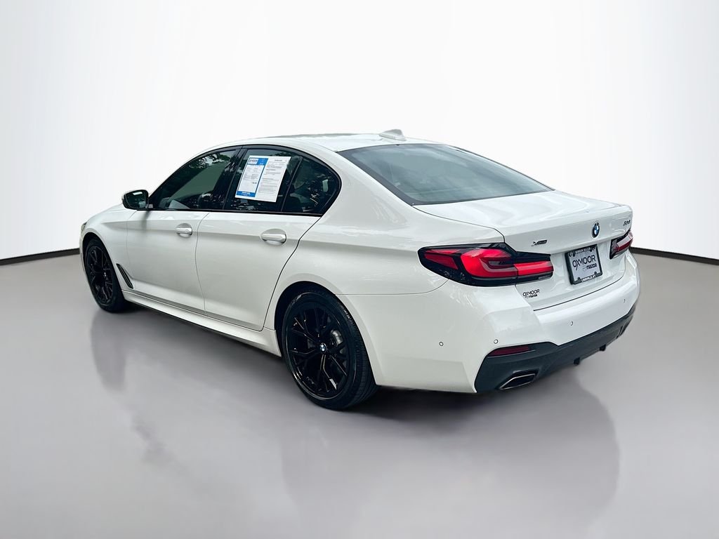 Used 2023 Alpine White BMW 530i xDrive image 5